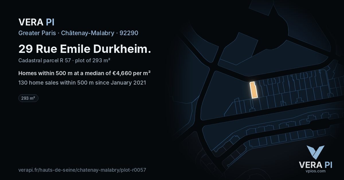 29 Rue Emile Durkheim, Châtenay-Malabry at night – the plot lit, the parcels around coloured by the prices near them