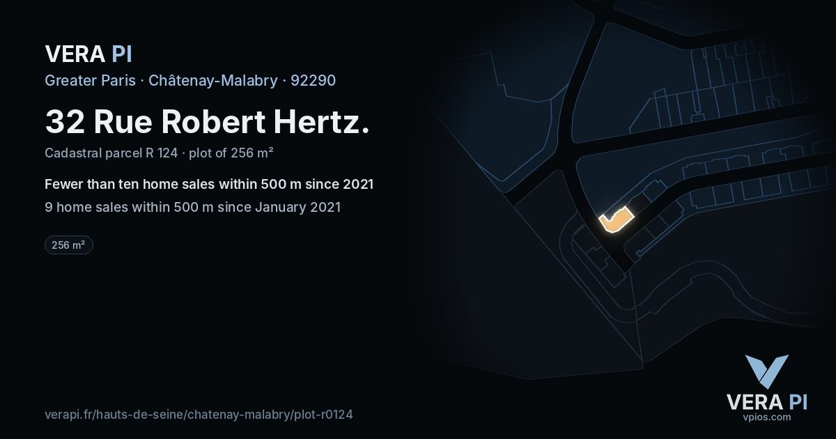 32 Rue Robert Hertz, Châtenay-Malabry at night – the plot lit, the parcels around coloured by the prices near them