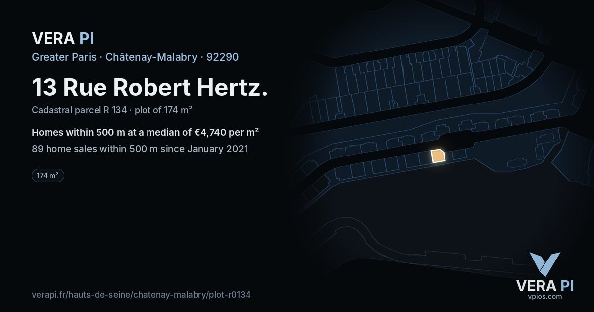 13 Rue Robert Hertz, Châtenay-Malabry at night – the plot lit, the parcels around coloured by the prices near them