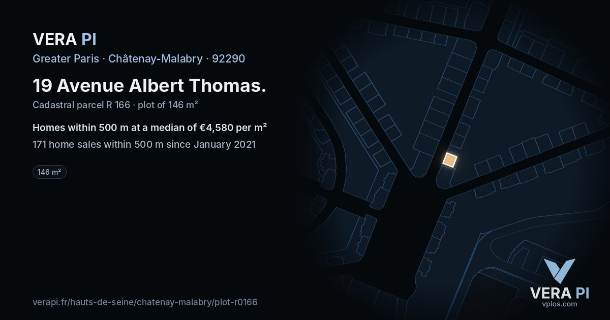 19 Avenue Albert Thomas, Châtenay-Malabry at night – the plot lit, the parcels around coloured by the prices near them
