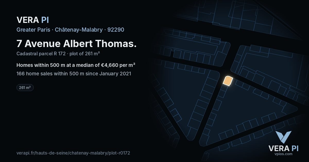 7 Avenue Albert Thomas, Châtenay-Malabry at night – the plot lit, the parcels around coloured by the prices near them