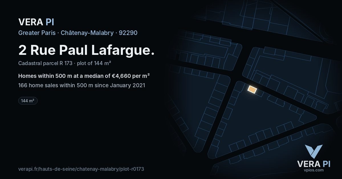 2 Rue Paul Lafargue, Châtenay-Malabry at night – the plot lit, the parcels around coloured by the prices near them