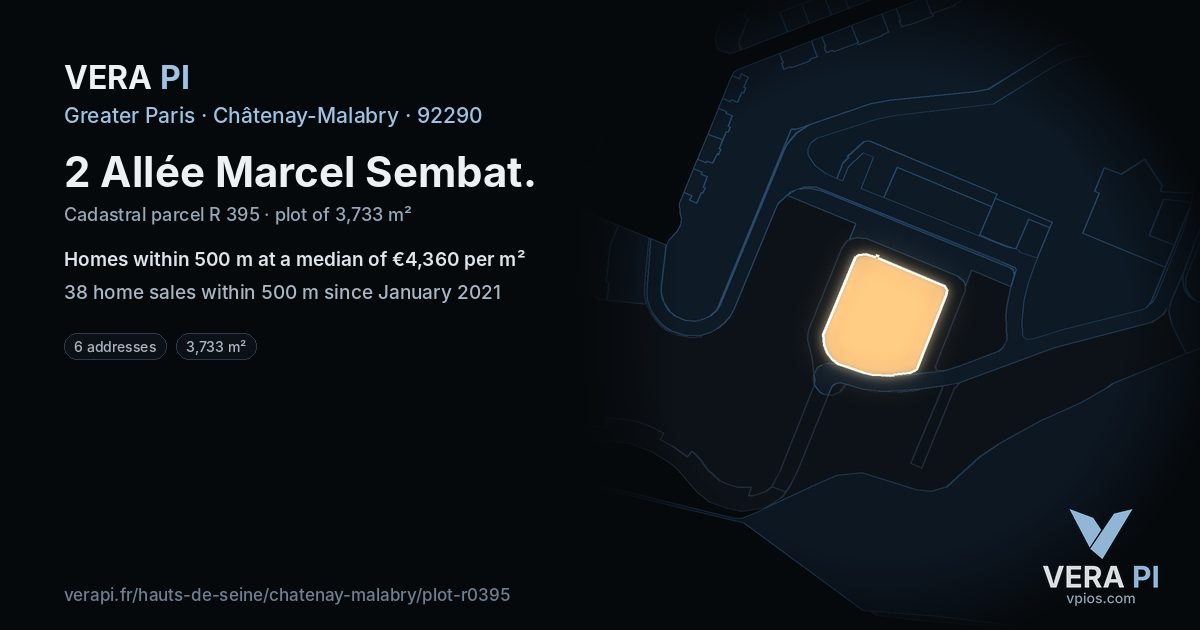2 Allée Marcel Sembat, Châtenay-Malabry at night – the plot lit, the parcels around coloured by the prices near them