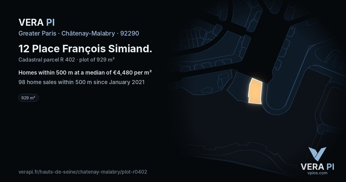 12 Place François Simiand, Châtenay-Malabry at night – the plot lit, the parcels around coloured by the prices near them
