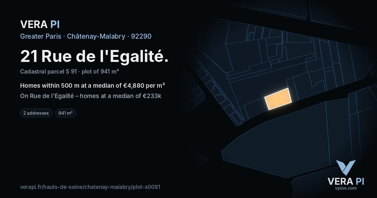 21 Rue de l'Egalité, Châtenay-Malabry at night – the plot lit, the parcels around coloured by the prices near them