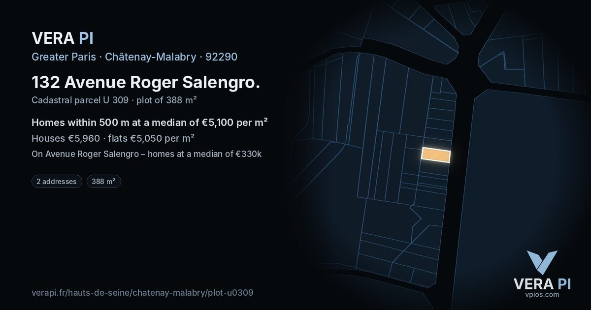 132 Avenue Roger Salengro, Châtenay-Malabry at night – the plot lit, the parcels around coloured by the prices near them