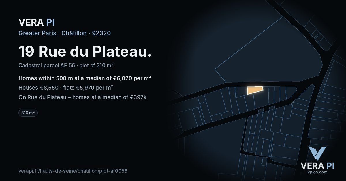 19 Rue du Plateau, Châtillon at night – the plot lit, the parcels around coloured by the prices near them
