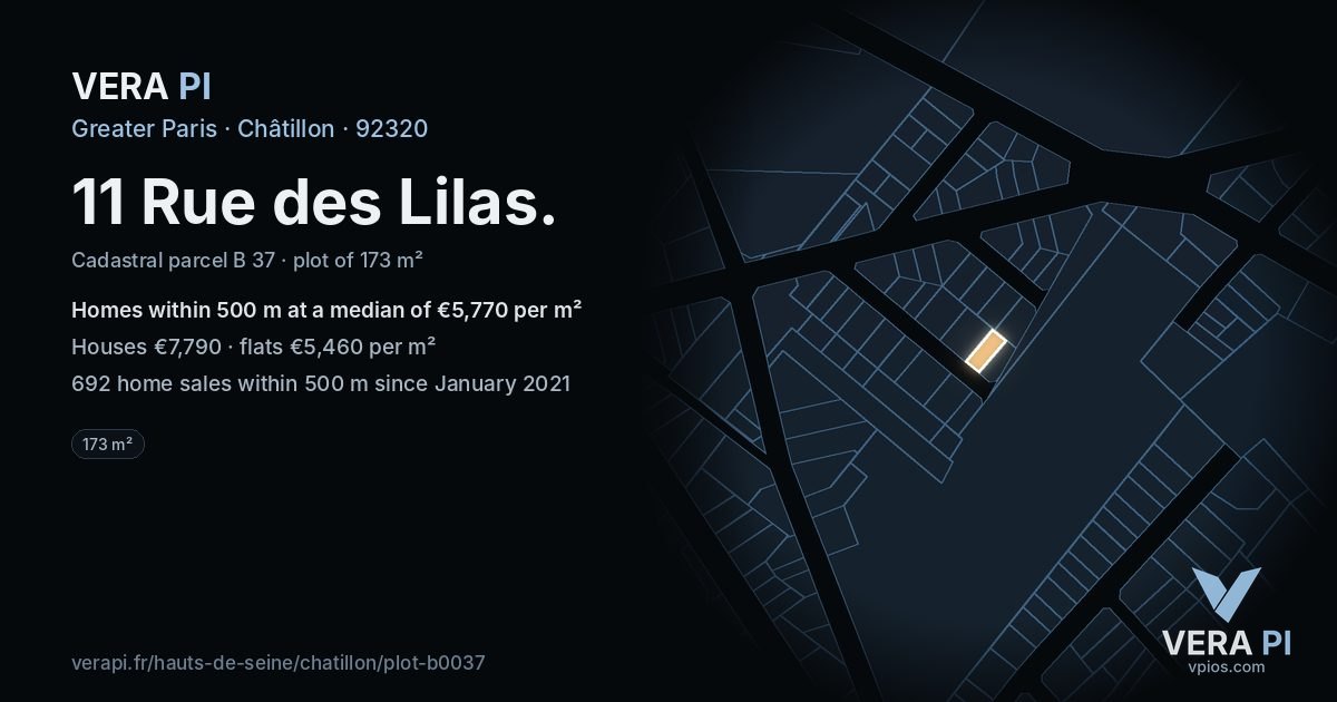 11 Rue des Lilas, Châtillon at night – the plot lit, the parcels around coloured by the prices near them