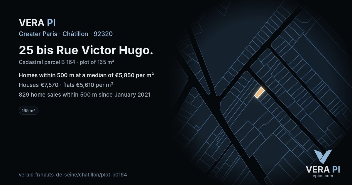 25 bis Rue Victor Hugo, Châtillon at night – the plot lit, the parcels around coloured by the prices near them