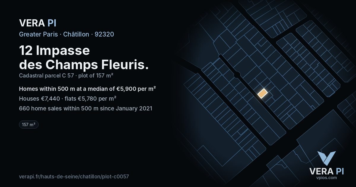 12 Impasse des Champs Fleuris, Châtillon at night – the plot lit, the parcels around coloured by the prices near them