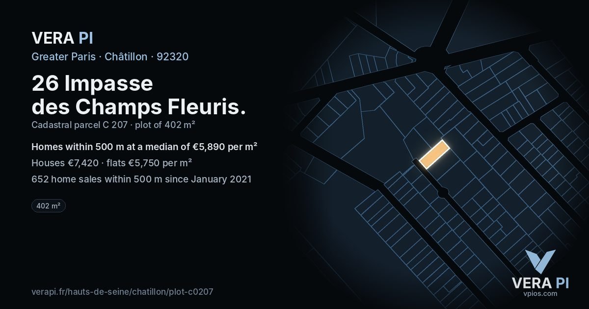 26 Impasse des Champs Fleuris, Châtillon at night – the plot lit, the parcels around coloured by the prices near them