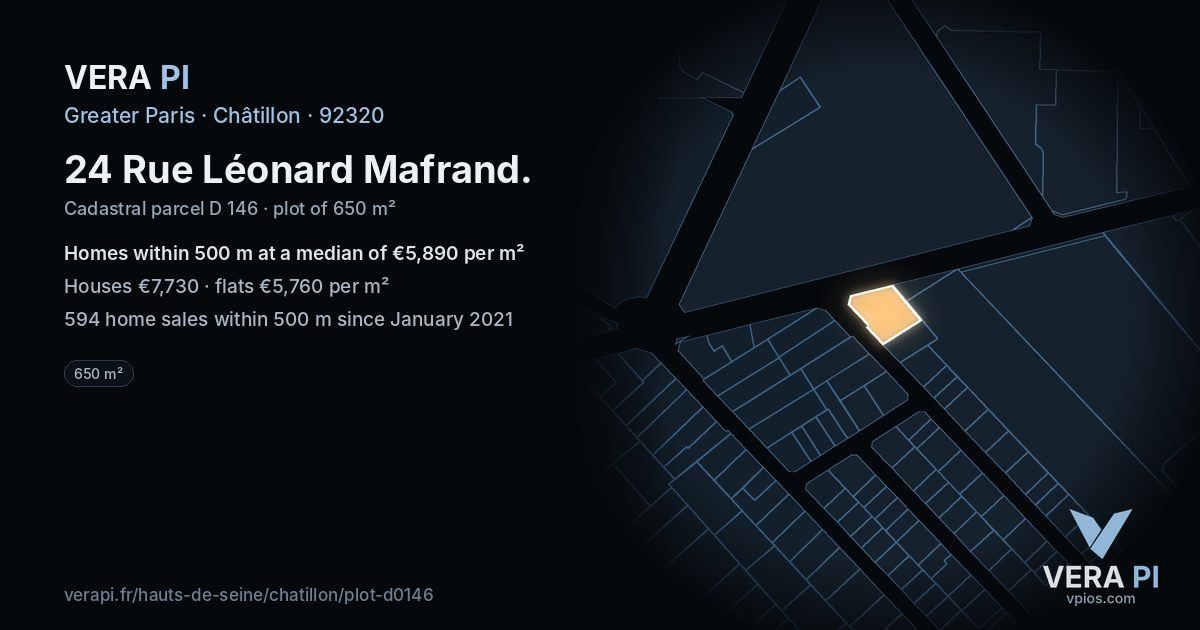 24 Rue Léonard Mafrand, Châtillon at night – the plot lit, the parcels around coloured by the prices near them
