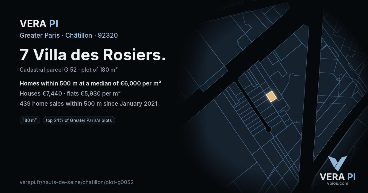 7 Villa des Rosiers, Châtillon at night – the plot lit, the parcels around coloured by the prices near them