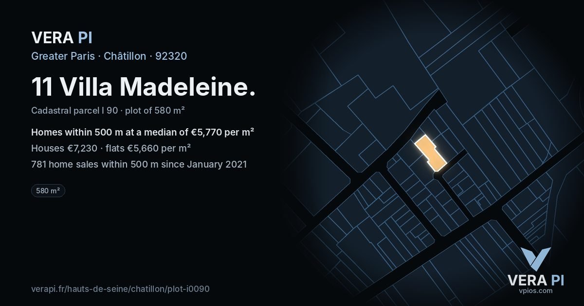 11 Villa Madeleine, Châtillon at night – the plot lit, the parcels around coloured by the prices near them