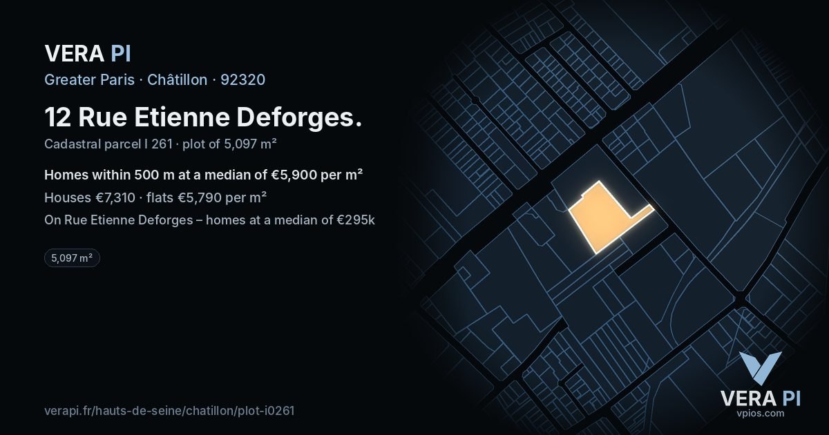 12 Rue Etienne Deforges, Châtillon at night – the plot lit, the parcels around coloured by the prices near them