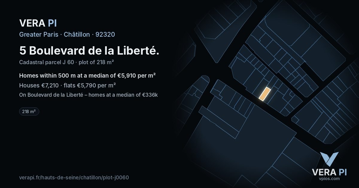 5 Boulevard de la Liberté, Châtillon at night – the plot lit, the parcels around coloured by the prices near them