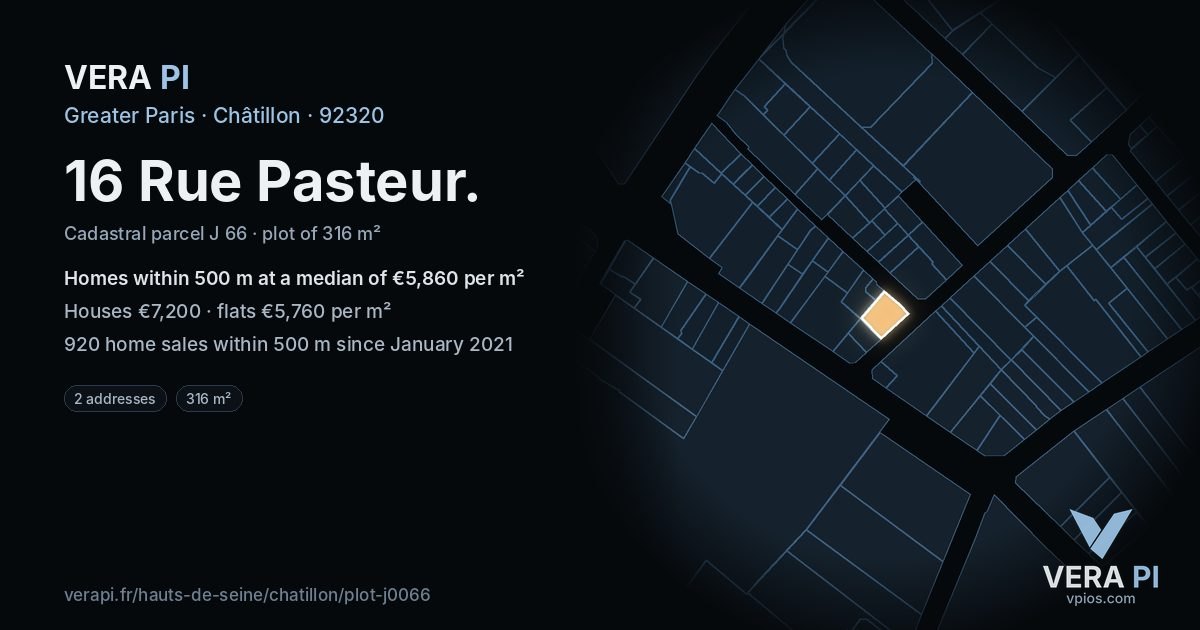 16 Rue Pasteur, Châtillon at night – the plot lit, the parcels around coloured by the prices near them