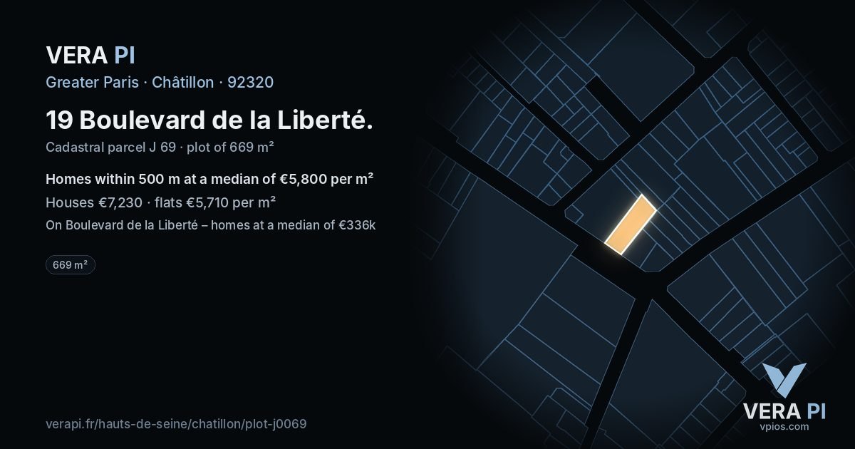 19 Boulevard de la Liberté, Châtillon at night – the plot lit, the parcels around coloured by the prices near them
