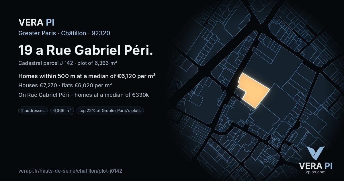 19 a Rue Gabriel Péri, Châtillon at night – the plot lit, the parcels around coloured by the prices near them