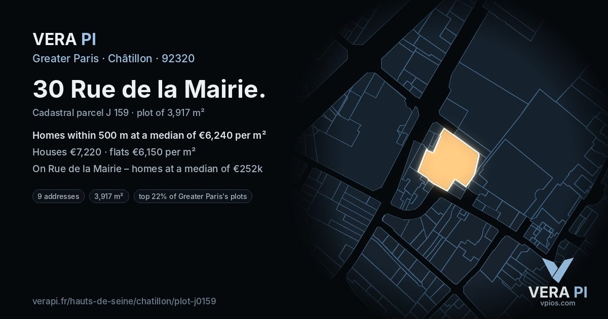 30 Rue de la Mairie, Châtillon at night – the plot lit, the parcels around coloured by the prices near them