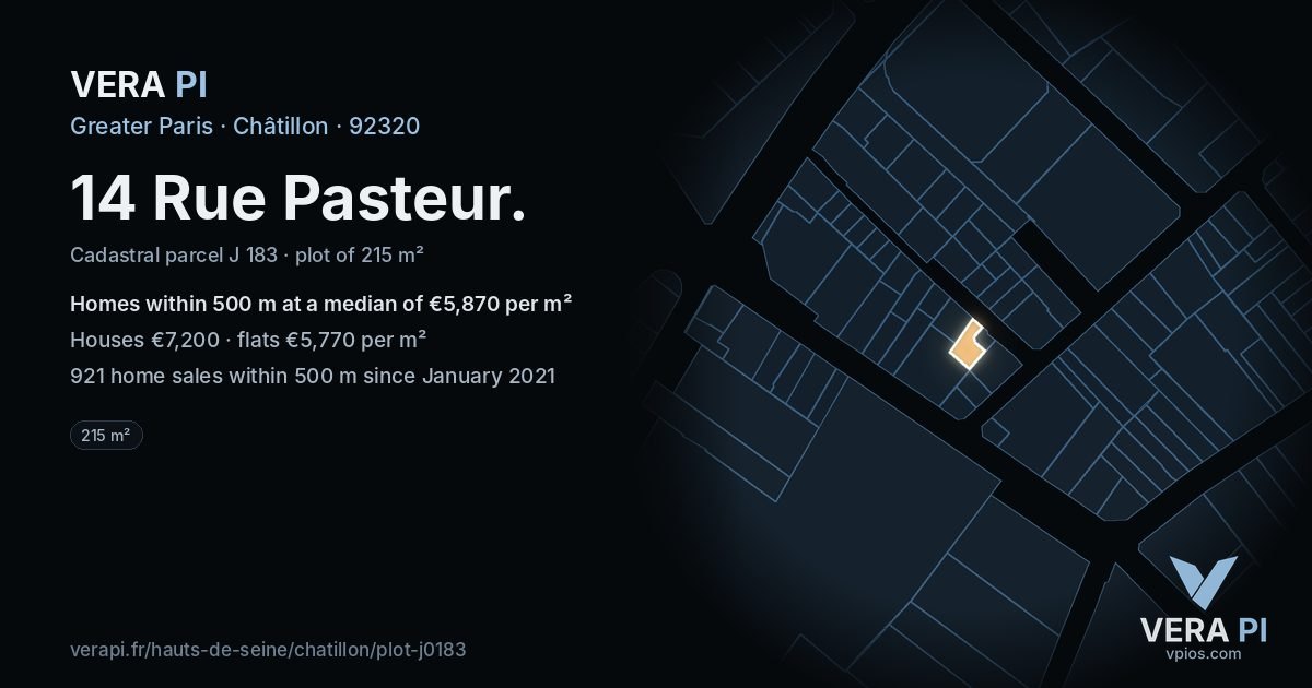 14 Rue Pasteur, Châtillon at night – the plot lit, the parcels around coloured by the prices near them