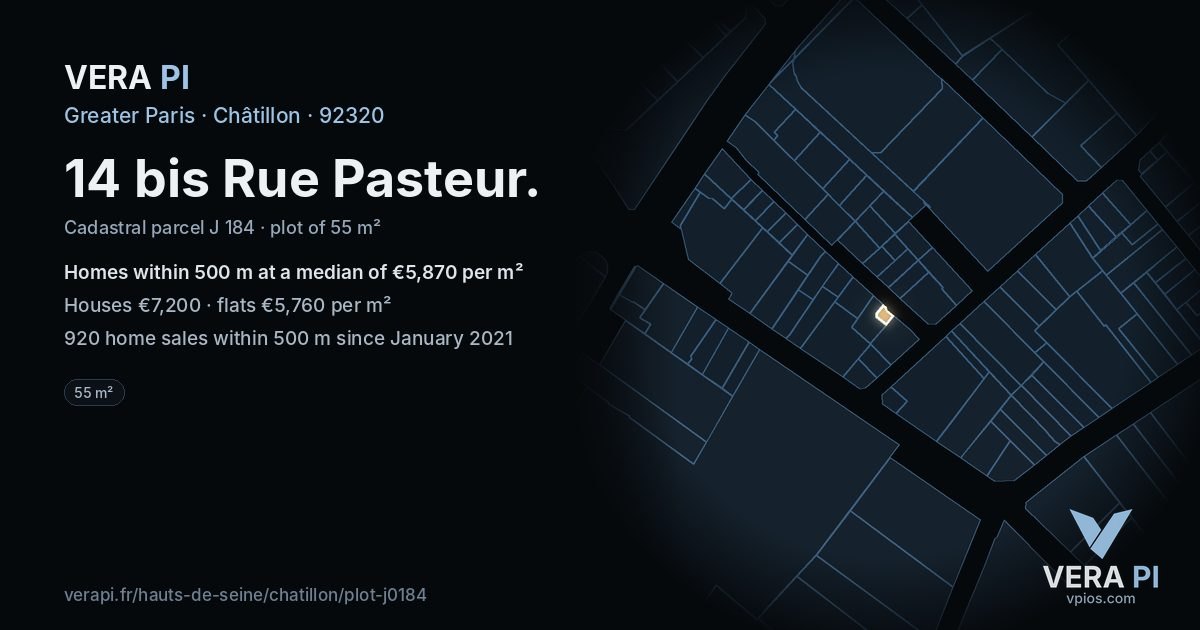 14 bis Rue Pasteur, Châtillon at night – the plot lit, the parcels around coloured by the prices near them