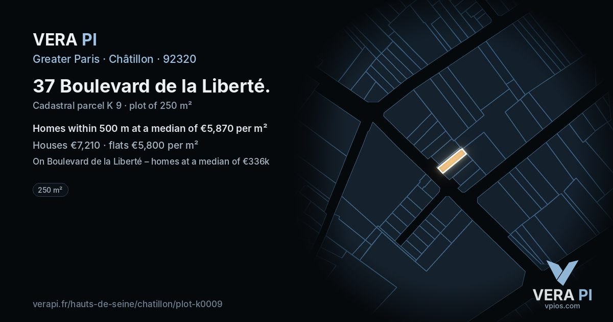 37 Boulevard de la Liberté, Châtillon at night – the plot lit, the parcels around coloured by the prices near them