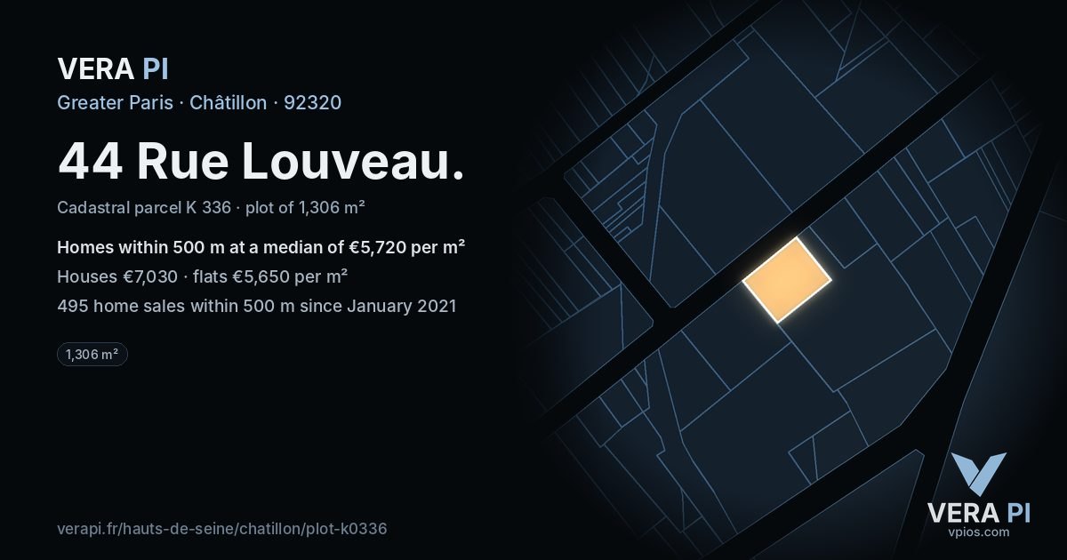 44 Rue Louveau, Châtillon at night – the plot lit, the parcels around coloured by the prices near them