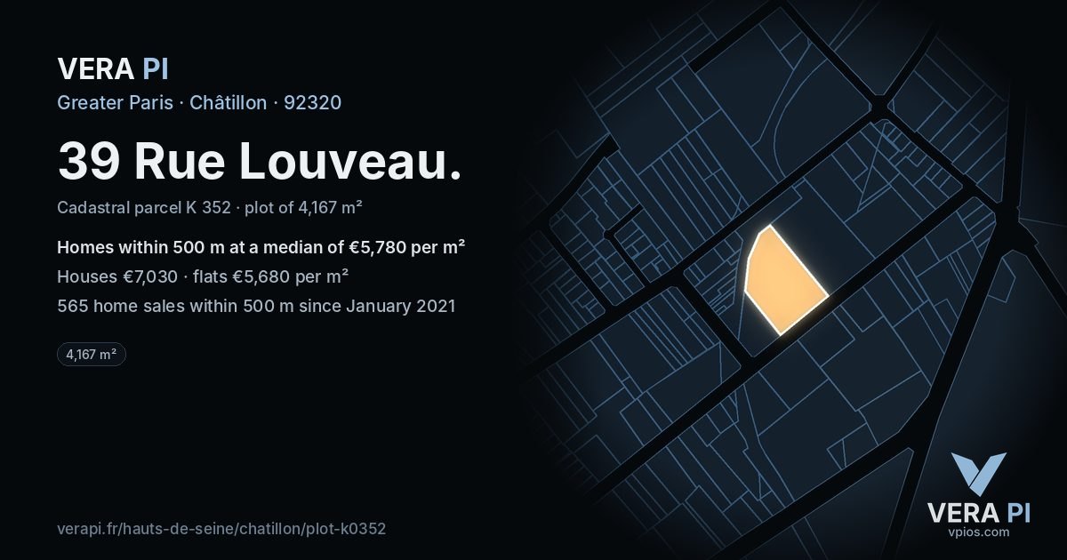 39 Rue Louveau, Châtillon at night – the plot lit, the parcels around coloured by the prices near them
