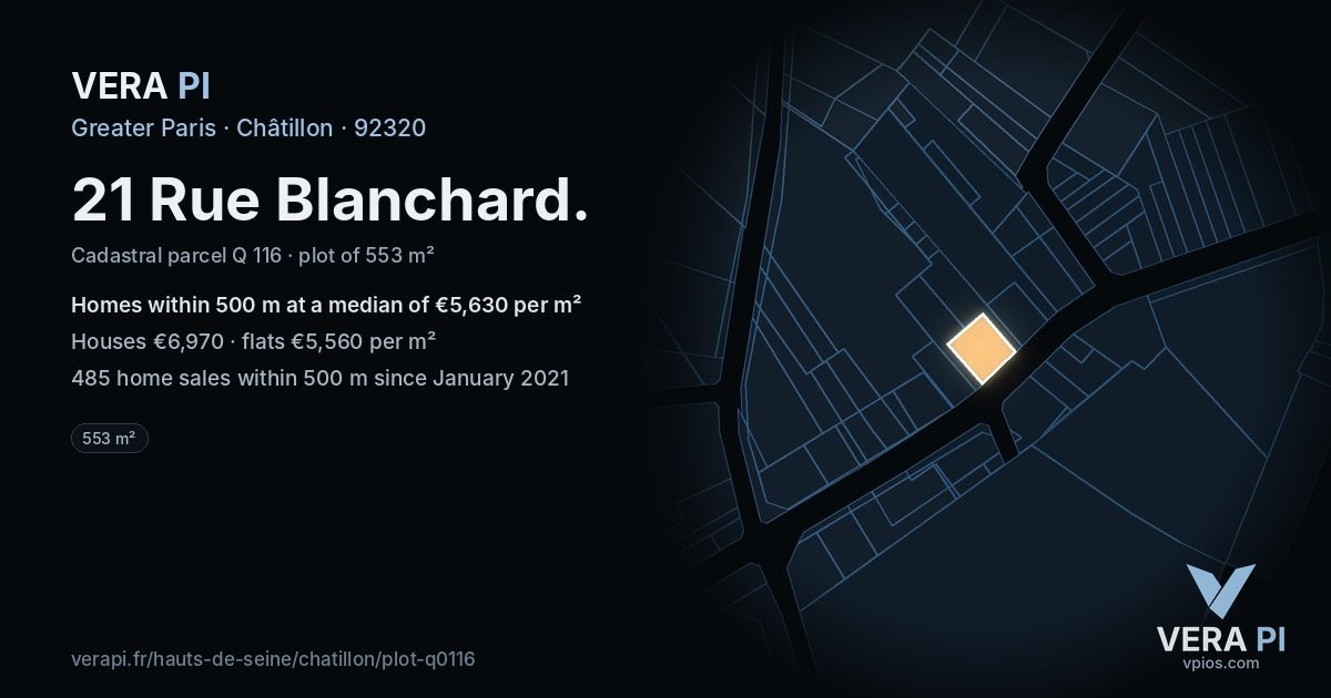 21 Rue Blanchard, Châtillon at night – the plot lit, the parcels around coloured by the prices near them