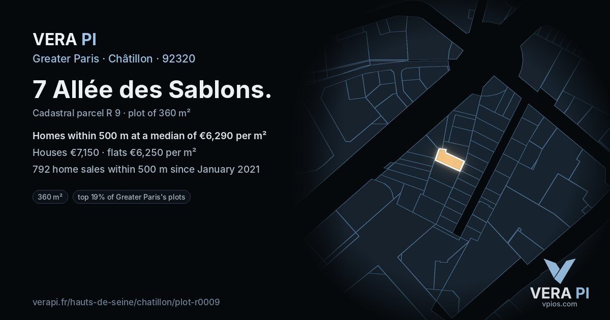 7 Allée des Sablons, Châtillon at night – the plot lit, the parcels around coloured by the prices near them