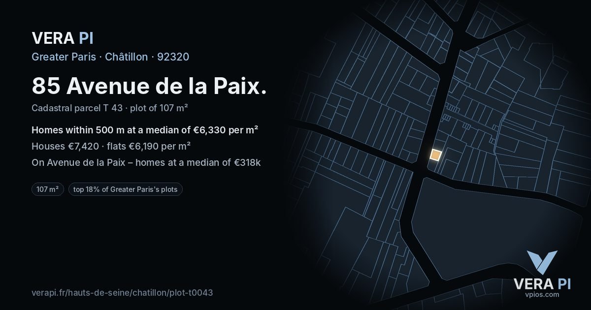 85 Avenue de la Paix, Châtillon at night – the plot lit, the parcels around coloured by the prices near them