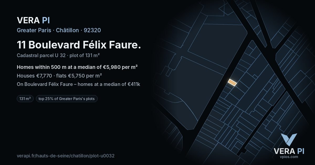 11 Boulevard Félix Faure, Châtillon at night – the plot lit, the parcels around coloured by the prices near them