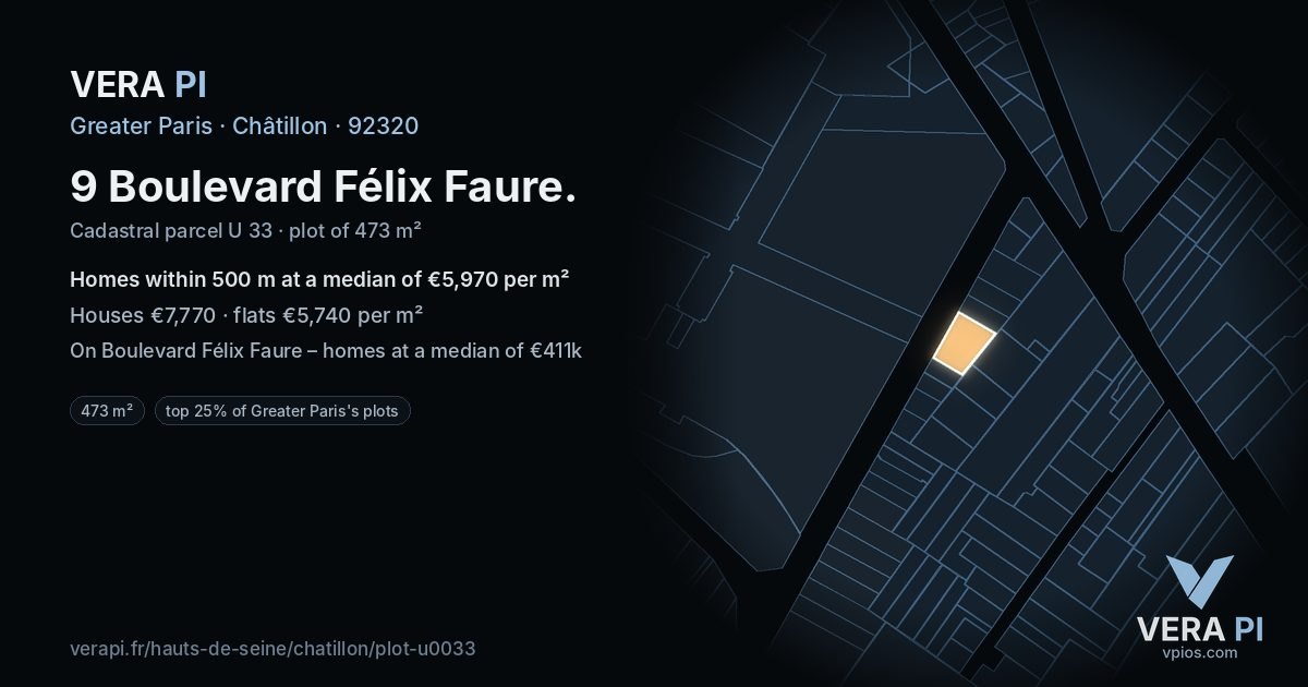 9 Boulevard Félix Faure, Châtillon at night – the plot lit, the parcels around coloured by the prices near them