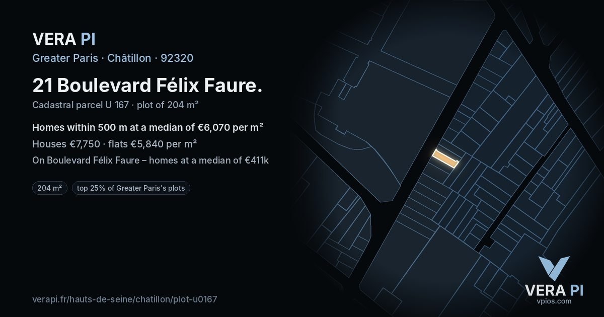 21 Boulevard Félix Faure, Châtillon at night – the plot lit, the parcels around coloured by the prices near them