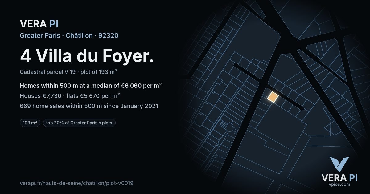 4 Villa du Foyer, Châtillon at night – the plot lit, the parcels around coloured by the prices near them