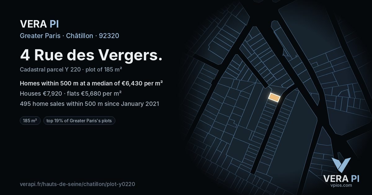 4 Rue des Vergers, Châtillon at night – the plot lit, the parcels around coloured by the prices near them
