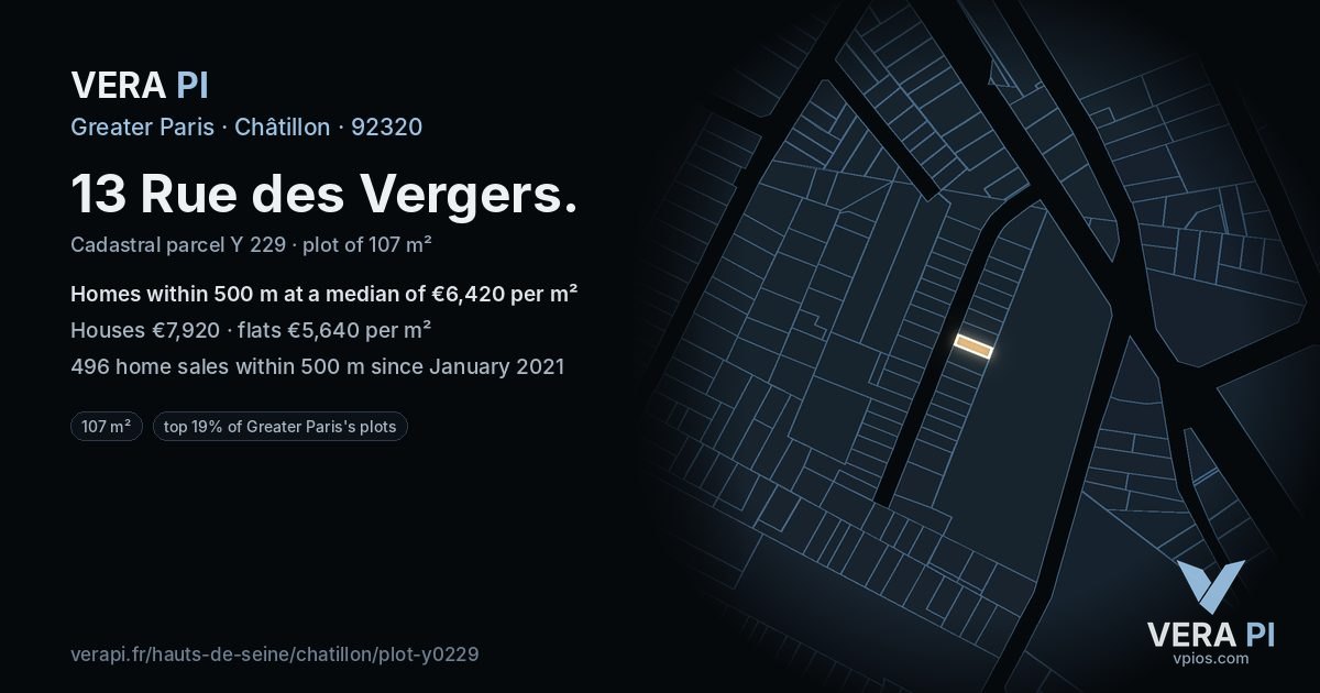 13 Rue des Vergers, Châtillon at night – the plot lit, the parcels around coloured by the prices near them