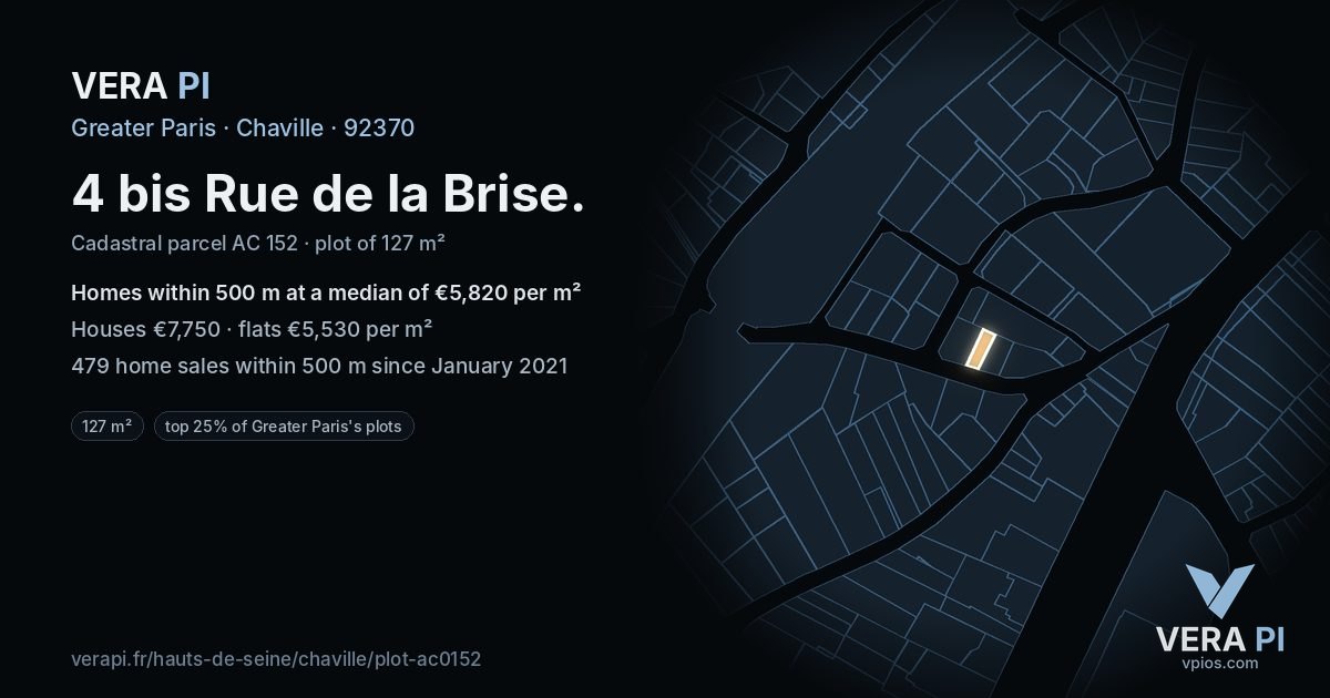 4 bis Rue de la Brise, Chaville at night – the plot lit, the parcels around coloured by the prices near them