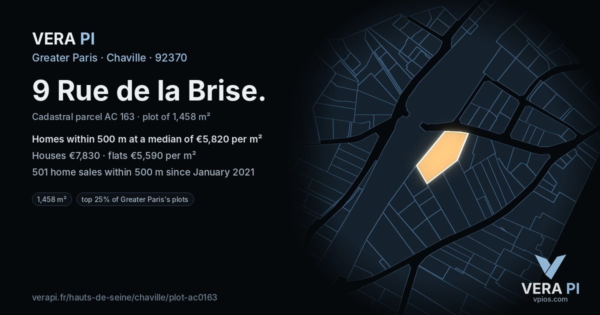 9 Rue de la Brise, Chaville at night – the plot lit, the parcels around coloured by the prices near them