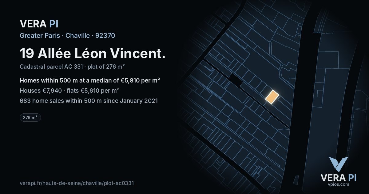 19 Allée Léon Vincent, Chaville at night – the plot lit, the parcels around coloured by the prices near them