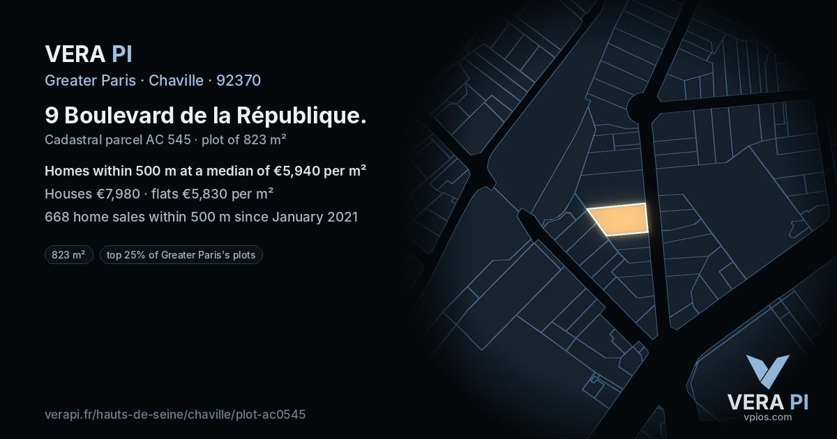 9 Boulevard de la République, Chaville at night – the plot lit, the parcels around coloured by the prices near them