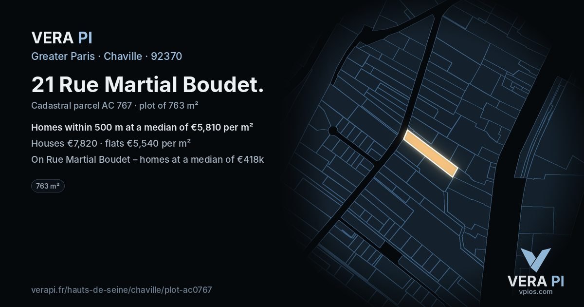21 Rue Martial Boudet, Chaville at night – the plot lit, the parcels around coloured by the prices near them