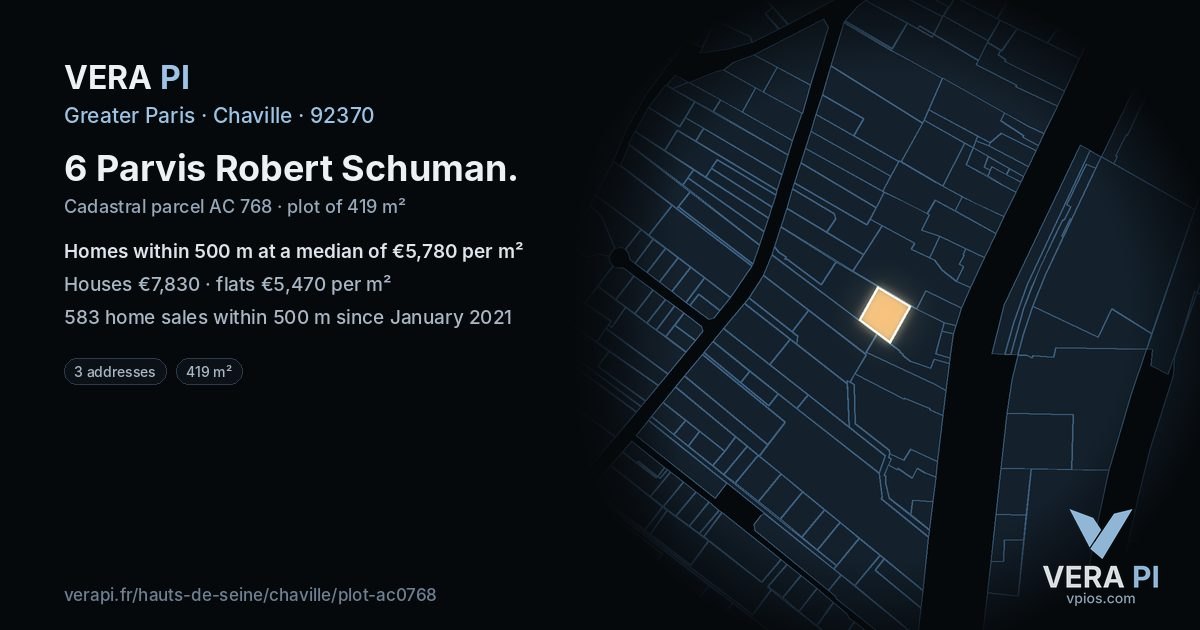 6 Parvis Robert Schuman, Chaville at night – the plot lit, the parcels around coloured by the prices near them