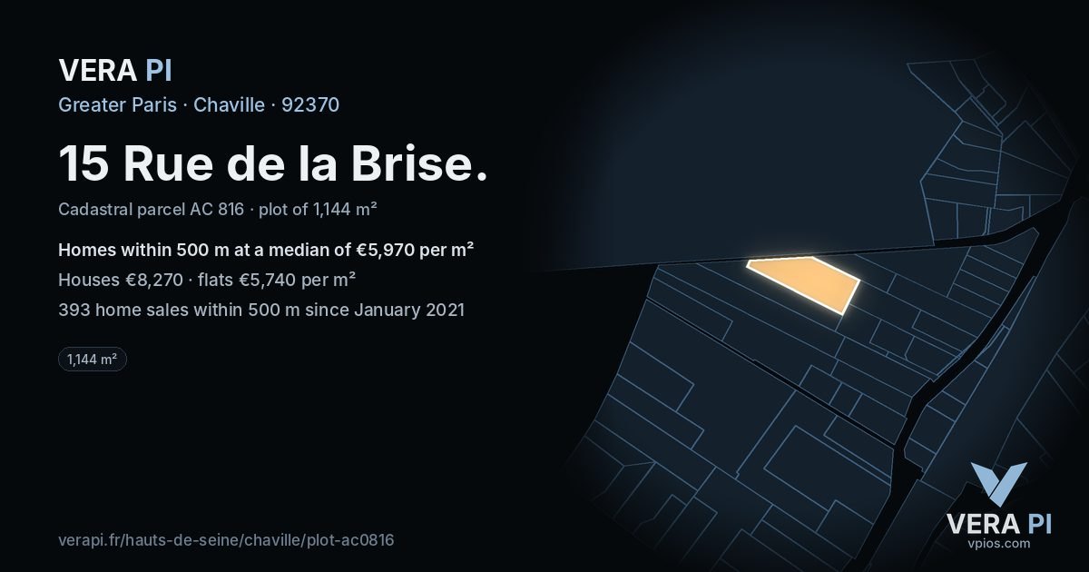 15 Rue de la Brise, Chaville at night – the plot lit, the parcels around coloured by the prices near them