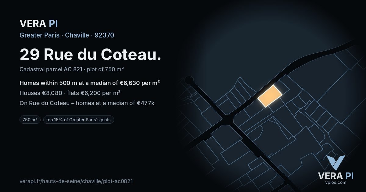 29 Rue du Coteau, Chaville at night – the plot lit, the parcels around coloured by the prices near them