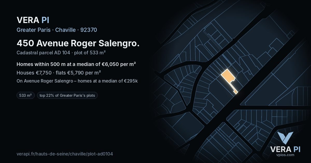 450 Avenue Roger Salengro, Chaville at night – the plot lit, the parcels around coloured by the prices near them