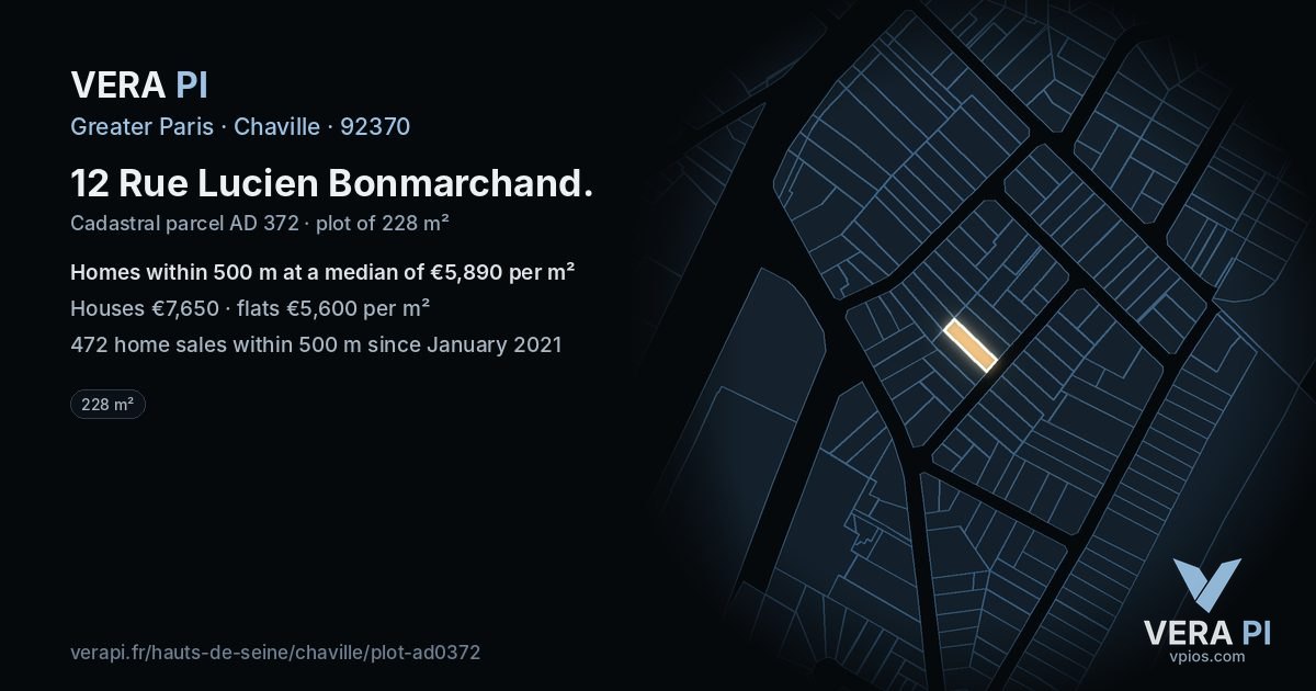 12 Rue Lucien Bonmarchand, Chaville at night – the plot lit, the parcels around coloured by the prices near them