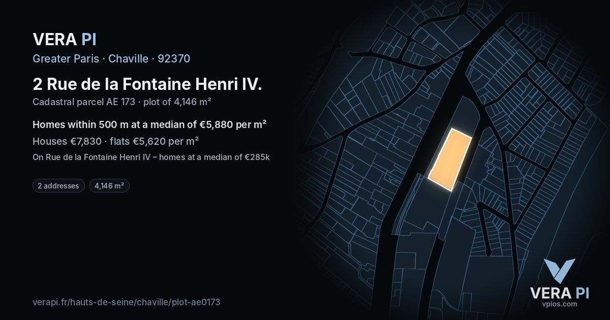 2 Rue de la Fontaine Henri IV, Chaville at night – the plot lit, the parcels around coloured by the prices near them