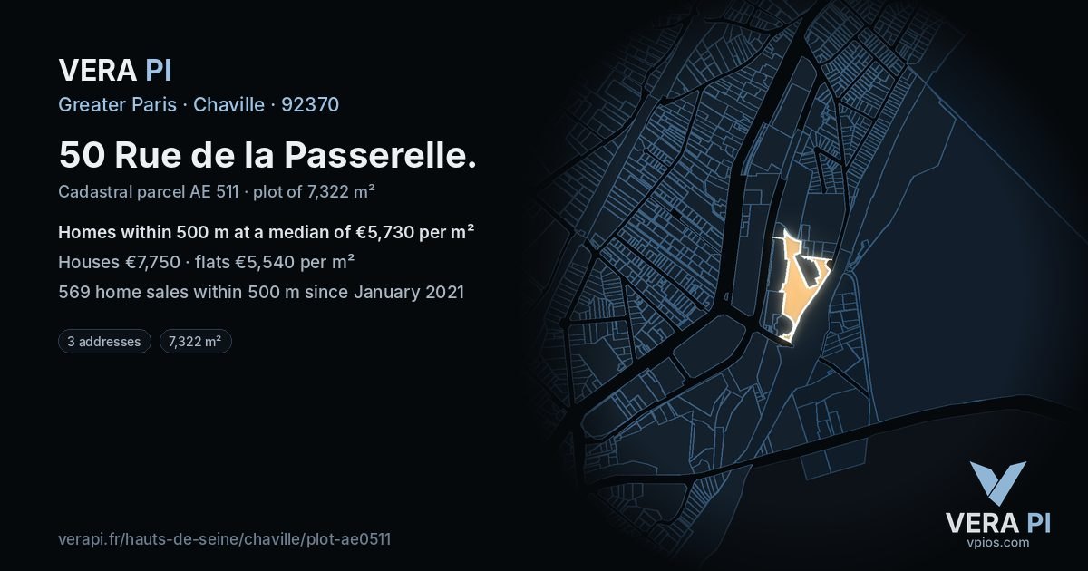 50 Rue de la Passerelle, Chaville at night – the plot lit, the parcels around coloured by the prices near them